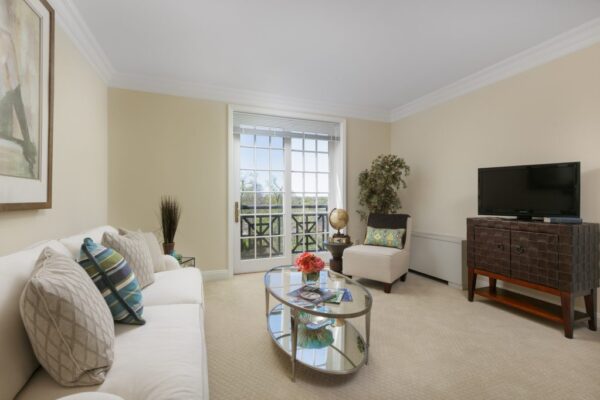One Bedroom Apartment-4